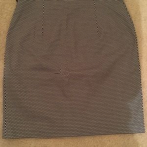 Stretch black and white skirt. Completely new